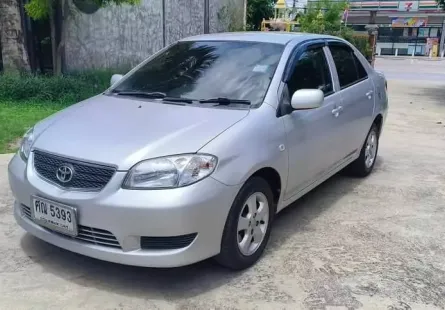 2004 Toyota VIOS 1.5 J รถเก๋ง 4 ประตู 