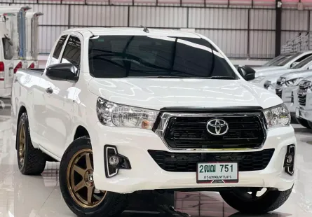 2018 Toyota Hilux Revo 2.4 J รถกระบะ ฟรีดาวน์