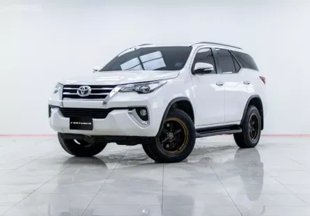 5A840 Toyota Fortuner 2.8 V 4WD SUV 2016 