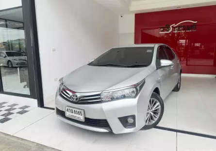 2015 Toyota Corolla Altis 1.8 G รถเก๋ง 4 ประตู 