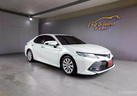 TOYOTA	CAMRY TNGA 2.5 HV PREMIUM	2018	ขาว	AT	เบนซิน+HYBRID