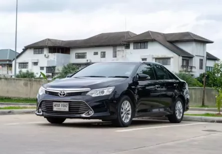 ขายรถ Toyota Camry 2.0 G ปี 2015