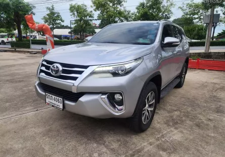 TOYOTA FORTUNER 2.8 V 4WD ปี 2016 -5กภ-4063-