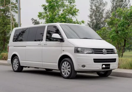 VOLKSWAGEN Caravelle T5 2.0 TDi ปี 2013 📌𝐕𝐎𝐋𝐊𝐒𝐖𝐀𝐆𝐄𝐍 T5 พร้อมจอง ราคาเร้าใจที่สุด 4 แสนบาท