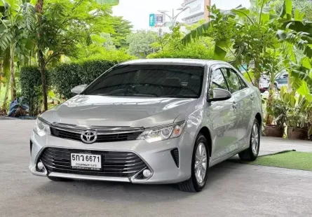 2017 Toyota CAMRY 2.0 G รถเก๋ง 4 ประตู 