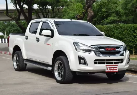 Isuzu D-Max 1.9 CAB-4 Hi-Lander Z 2016 รถบ้านใช้งานในครอบครัว ขายพร้อมชุดแต่งเยอะมาก