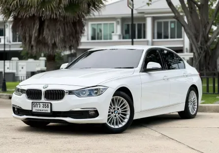 2016 BMW 320d 2.0 Iconic รถเก๋ง 4 ประตู 