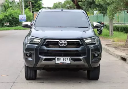 2022 Toyota Hilux Revo 2.4 Prerunner Mid รถกระบะ 