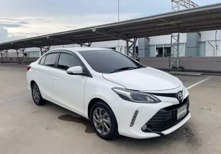 2017 Toyota VIOS 1.5 G รถเก๋ง 4 ประตู 