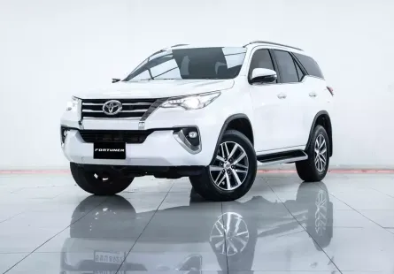 2A486 Toyota Fortuner 2.4 V SUV 2020 