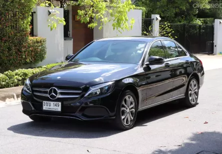 2017 Mercedes-Benz C350 2.0 e AMG Dynamic รถเก๋ง 4 ประตู ไมล์ 52,000 km.