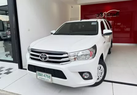 2019 Toyota Hilux Revo 2.4 E รถกระบะ 