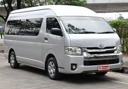 Toyota Hiace 3.0 COMMUTER D4D 2017 รถตู้ใช้งานในครอบครัวใช้งานน้อยไมล์เพียง 9 หมื่นกว่าโล