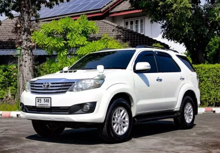 2012 Toyota Fortuner 3.0 V รถกระบะ 