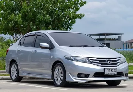 2012 Honda CITY 1.5 V i-VTEC รถเก๋ง 4 ประตู ฟรีดาวน์