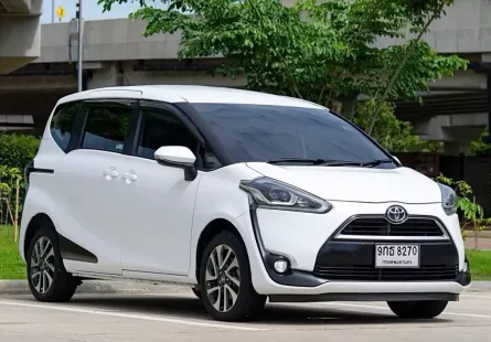 2020 Toyota Sienta 1.5 V รถตู้/mpv รถบ้านแท้