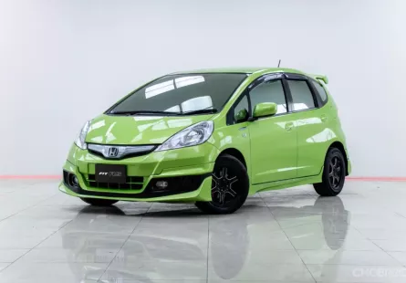 5A878 Honda JAZZ 1.3 Hybrid รถเก๋ง 5 ประตู 2015 