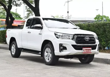 Toyota Revo 2.4 SMARTCAB Prerunner E 2020 กระบะใช้งานในครอบครัวไม่เคยบรรทุกหนัก เครดิตดีฟรีดาวน์ได้