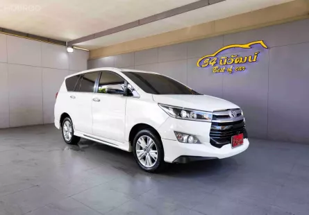 2018 Toyota Innova 2.8 Crysta V mpv รถสวย