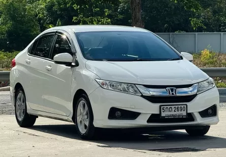 2016 Honda CITY 1.5 V  รถเก๋ง 4 ประตู ออกรถฟรี