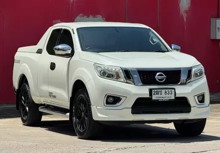 2017 Nissan Navara 2.5 Calibre V รถกระบะ ฟรีดาวน์