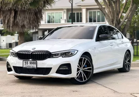 2021 BMW 330e 2.0 M Sport รถเก๋ง 4 ประตู 