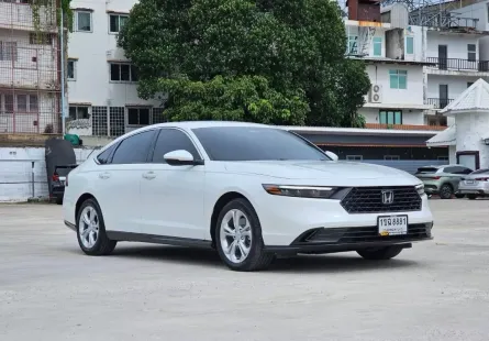 2023 Honda ACCORD 2.0 e:HEV E รถเก๋ง 4 ประตู รถบ้านมือเดียว ไมล์น้อย เจ้าของขายเอง 