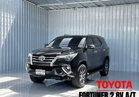 ฟรีดาวน์ บริการจัดไฟแนนท์  Toyota Fortuner 2.8 V SUV รถสวย