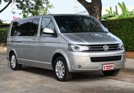 Volkswagen Caravelle 2.0 TDi 2015 รถตู้ใช้งานในครอบครัวไมล์เพียง 1.4 แสนโล คอนโซลรุ่นใหม่