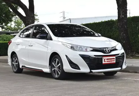 Toyota Yaris Ativ 1.2 Mid รถบ้านใช้งานน้อยไมล์เพียง 8 หมื่นกว่าโล เครดิตดีฟรีดาวน์ได้