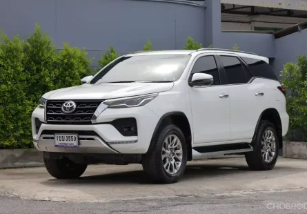 2020 Toyota Fortuner 2.4 V SUV ออกรถง่าย