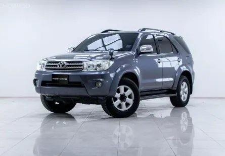 5A885 Toyota Fortuner 2.7 V SUV 2009 