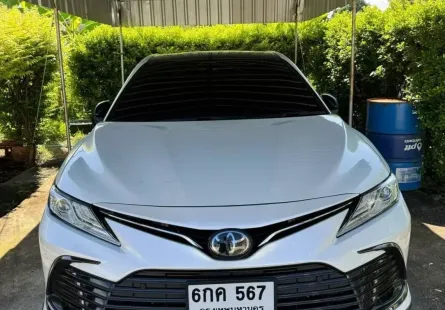 2022 Toyota CAMRY 2.5 Premium รถเก๋ง 4 ประตู รถบ้านแท้ มือเดียว ไมล์น้อย 