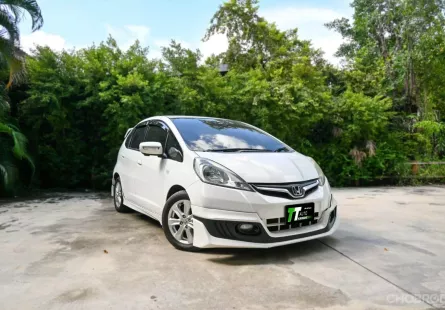 2013 Honda JAZZ 1.5 V ชุดแต่งรอบคัน Modulo✨