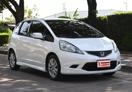 Honda Jazz 1.5 SV i-VTEC 2010 รถบ้านมือเดียวเจ้ของเดิมดูแลดี ซื้อสดฟรีแวท