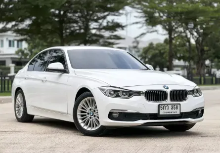 2016 BMW 320d 2.0 Iconic รถเก๋ง 4 ประตู รถบ้านแท้ ไมล์น้อย มือเดียวป้ายแดง 