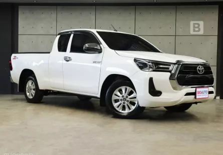 2023 Toyota Hilux Revo 2.4 SMARTCAB Z Edition Mid MT ไมล์เเท้ 1หมื่น Warranty 5ปี 150,000KM B7634