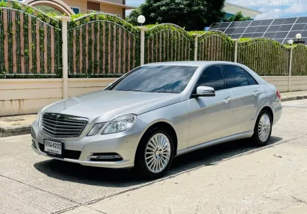 BENZ E200 1.8 BlueEFFICIENCY EXECUTIVE (NGT) ปี 2013 จดปี 2016