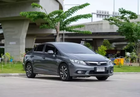 ขายรถ HONDA CIVIC 1.8 E ปี 2013