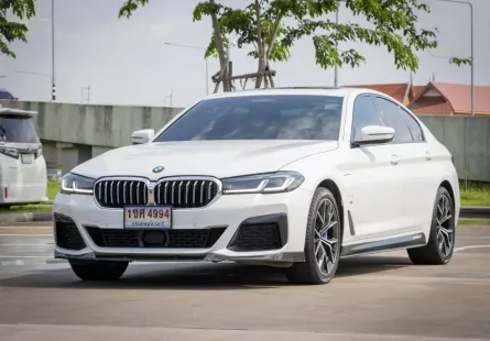 2021 BMW 530e 2.0 M Sport รถเก๋ง 4 ประตู เจ้าของขายเอง รถสวยไมล์น้อย มือเดียวป้ายแดง