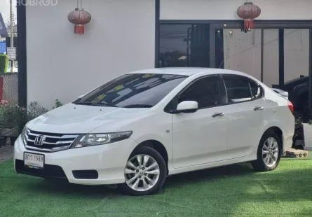 2013 Honda CITY 1.5 S CNG รถเก๋ง 4 ประตู ออกรถฟรี