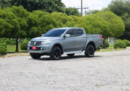 MITSUBISHI TRITON 2.4 MIVEC GLS PLUS Double Cab 2017 เกียร์ 𝐀𝐔𝐓𝐎