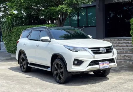 2019 TOYOTA FORTUNER 2.8 TRD รถมือเดียว สภาพสมบูรณ์ พร้อมใช้งาน รถเข้าศูนย์ทุกระยะ ไม่มีอุบัติเหตุ