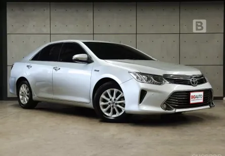 2015 Toyota Camry 2.0 G Sedan AT ไมล์เเท้ วิ่งเฉลี่ยต่อปีน้อยมากครับ ประวัติการดูแลรักษารถดี B6947