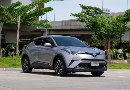 Toyota Ch-r 1.8 MID Hybrid ปี : 2018