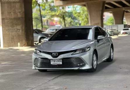 2018 Toyota CAMRY 2.0G 4 ประตู ฟรีดาวน์ 