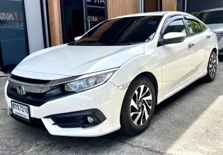 ขาย รถมือสอง 2018 Honda CIVIC 1.8 EL i-VTEC รถเก๋ง 4 ประตู 