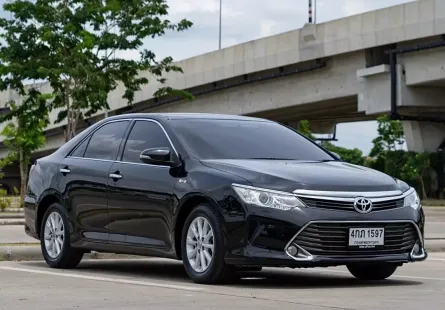 2015 Toyota CAMRY 2.0 G รถเก๋ง 4 ประตู 