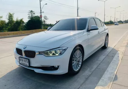 🚩BMW 320i Luxury F30 ปี 2015 