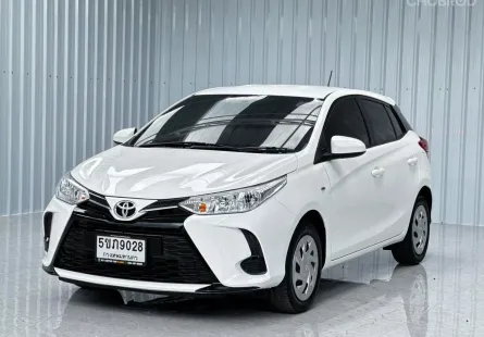  Toyota YARIS 1.2 Entry รถเก๋ง 5 ประตู 